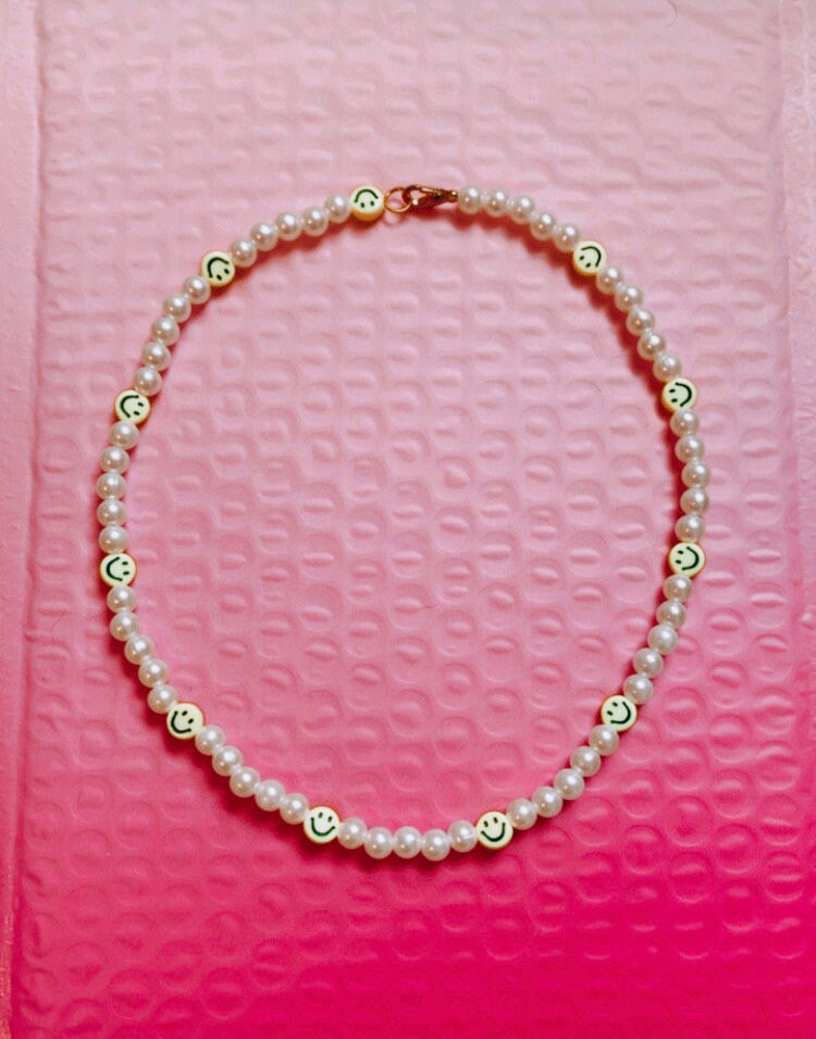 happy vibes necklace!