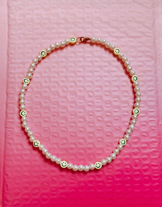 happy vibes necklace!